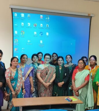 Hindi Teachers’ Training at Bhopal 
